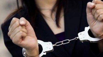 سوسة : بطاقة إيداع بالسجن ضد موظفة بوزارة الداخلية من أجل التحيل