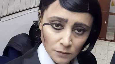 دنيا مناصرية..الشعلة الفنية على ركح ''التياترو''