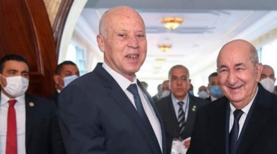 عبد المجيد تبّون يصل تونس (فيديو)