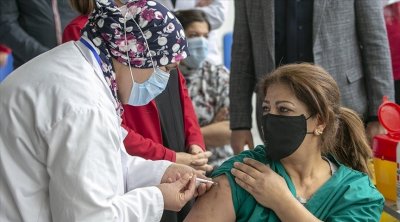 Plus de 55 mille Tunisiens vaccinées le 18 décembre 2021