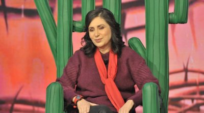 ألفة يوسف: قناة التطرف الديني تستفزني أكثر من قناة إباحية  (فيديو)