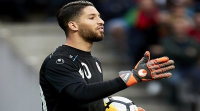 معز حسن: قرار إستبعادي من المنتخب إداري وليس فني