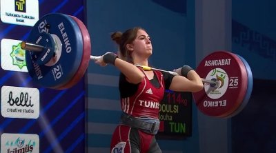 الرباعة التونسية نهى الأندلسي تعلن اعتزالها