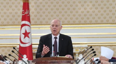 قيس سعيد : سيتم مراجعة المنظومة القضائية و لم أرفع قضية ضد المرزوقي 