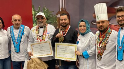 طباخ تونسي يتحصل على 3 ميداليات في بطولة العالم لفنون الطهي بتركيا ( صور)