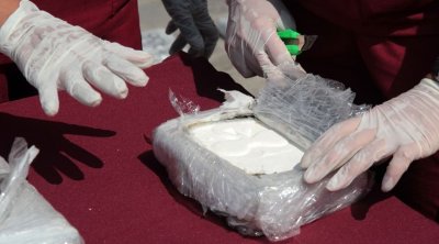 صفاقس : إحباط تهريب كيلوغرام و نصف من ''الكوكاكيين''