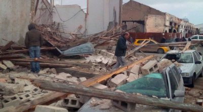 إنهيار بناية بالقرب من سوق المنصف الباي 