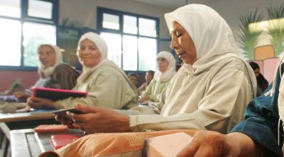 2 مليون أمي في تونس 