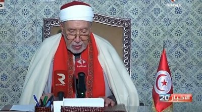 مفتي الجمهورية يدعو إلى مساعدة تونس للخروج من أزمتها 