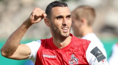 نادي كولن الألماني يشيد بأداء إلياس السخيري في مباراة تونس و نيجيريا 