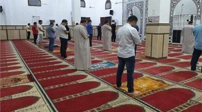 مجموعة محامون لحماية الحقوق و الحريات تستنكر قرار استمرار تعطيل صلاة الجمعة