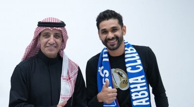 رسميا : بلال العيفة يلتحق بنادي أبها السعودي