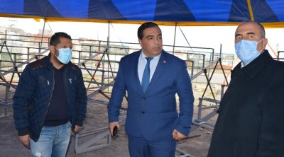 والي بن عروس يشرف على إنجاز خيمة 'سيرك' (صور)