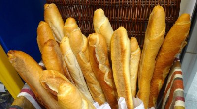 صفاقس : الترفيع في سعر ''الباقات'' الى 250 مليم بالمخابز العصرية 