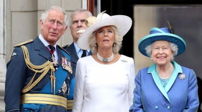 ملكة بريطانيا تمنح كاميلا لقب ملكة عند اعتلاء الأمير تشارلز العرش