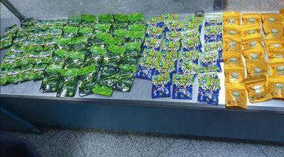 مطار تونس قرطاج: احباط تهريب كمية من الزطلة داخل أكياس من الحلوى 