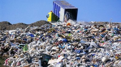 إحباط تصدير 36 حاوية نفايات خطيرة من إيطاليا إلى تونس 