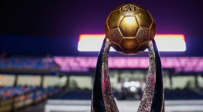 رابطة الأبطال الإفريقية: طاقم تحكيم مصري لمباراة النجم وشباب بلوزداد