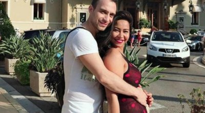 شيرين عبد الوهاب تنفي عودتها إلى حسام حبيب