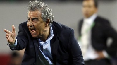 البنزرتي مُرشّح لقيادة نادي الرجاء البيضاوي 