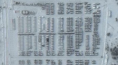 صور أقمار صناعية تظهر الحشود العسكرية الروسية الضخمة قرب الحدود مع أوكرانيا