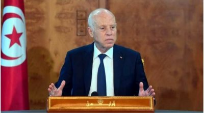 سعيّد يهاجم مواطنون ضد الانقلاب: يظنون الشعب فواكه و روز كما 2013 (فيديو)