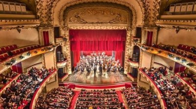 الترفيع في طاقة إستيعاب قاعات العروض والفضاءات الثقافية