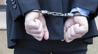 من بينهم رئيس سابق لجمعية رياضية :القبض على صيادلة بتهمة تهريب أدوية مخدرة