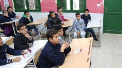 بعد تهديد وليّة لمعلمة : تعطل الدروس بمدرسة في منوبة 