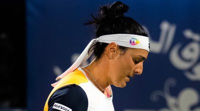 انس جابر تحافظ على مركزها العاشر عالميا 