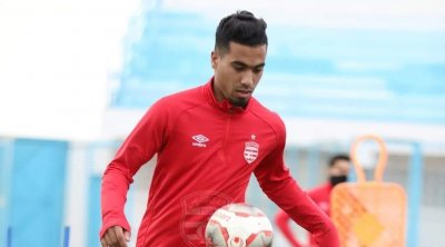 النادي الإفريقي يقرر إحالة اللاعب حمدي العبيدي على مجلس التأديب 