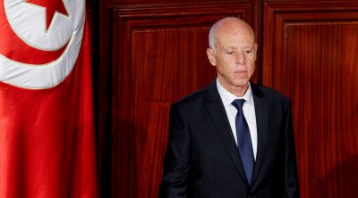 قيس سعيد يتصدر نوايا التصويت في الرئاسية