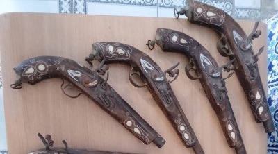 جربة : حجز 9 مسدسات يشتبه في كونها ذات طابع أثري