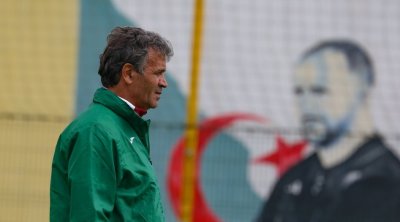 الدوري الجزائري: خالد بن يحي يحقق انتصار ساحق