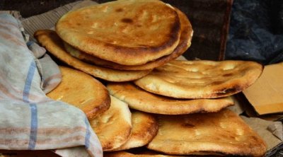 سوسة : إحالة بائعة خبز الطابونة على المحكمة و تخطئتها ب60 دينار ( فيديو)