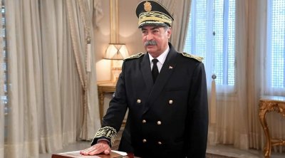 والي تونس للأحزاب : احتجوا في اللاك جايين لشارع الحبيب بورقيبة ماو لاباس؟