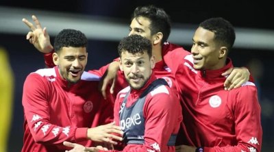 التشكيلة الرسمية للنسور أمام المنتخب المالي 