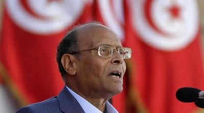 المرزوقي: يجب أن تتظافر قوة شرعية البرلمان وقوة الشارع للإطاحة بقيس سعيد