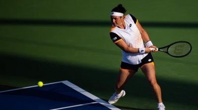 أنس جابر تتأهل الى الدور ثمن النهائي بطولة تشارلستون