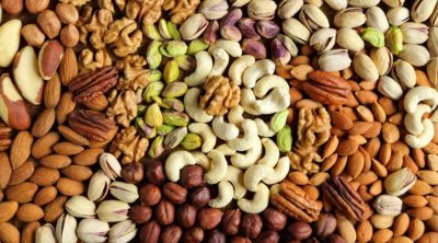 وزارة التجارة : إستقرار في أسعار أغلب أصناف الفواكه الجافة