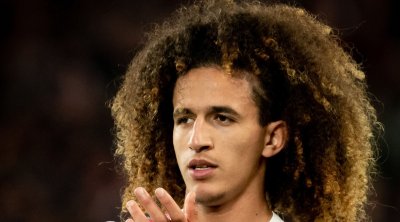 جاري نيفيل: فخور بروح حنبعل المجبري 