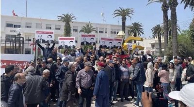 بنزرت: وقفة احتجاجية للمطالبة بالإفراج عن مهدي بن غربية 