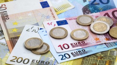 احتياطي تونس من العملة الصعبة يعادل 129 يوم توريد