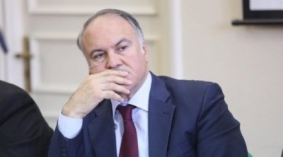 حاتم بن سالم: الوضعية في تونس  مزرية... وأكبر خاسر هو الشباب