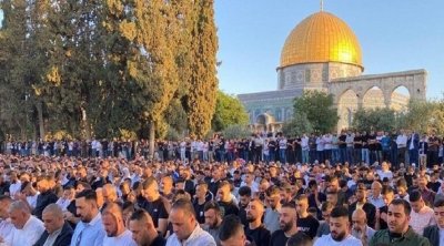 200 ألف مصل أدوا صلاة عيد الفطر في المسجد الأقصى