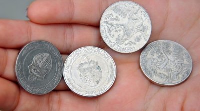 الدينار التونسي يهبط إلى أدنى مستوى في تاريخه أمام الدولار