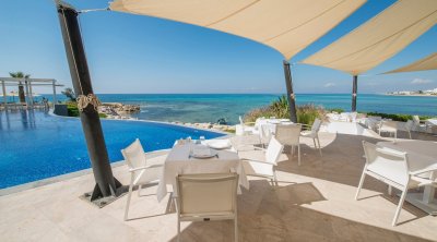 إمضاء اتفاقية لإنتداب 1000 شاب للعمل فى القطاع السياحي في ولايتي المهدية و المنستير 