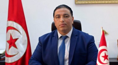 والي بن عروس يتهم بعض نواب البرلمان المنحل بالوقوف وراء احداث العنف بقاعة رادس