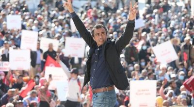 جوهر بن مبارك : مفاجآت في الأيام القليلة المقبلة 