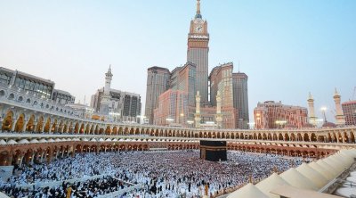 اللجنة العلمية توصي بحجر صحي ذاتي لمدة 7 أيام للحجيج عند عودتهم
